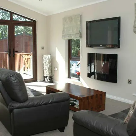Lodge Ruskin *